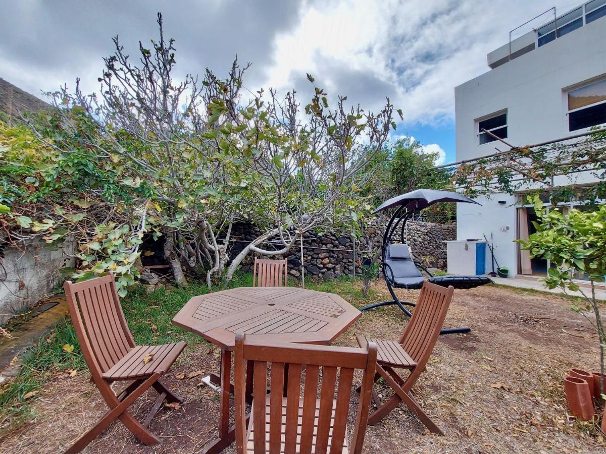 Casa Ana Con Jardin Apartment Punta Del Hidalgo Luaran gambar